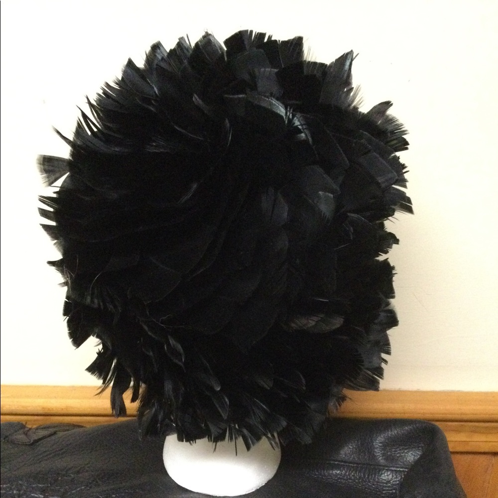 VINTAGE Black Feathered Structured Bucket Hat Lightweight woven base Narrow brim - Picture 5 of 9